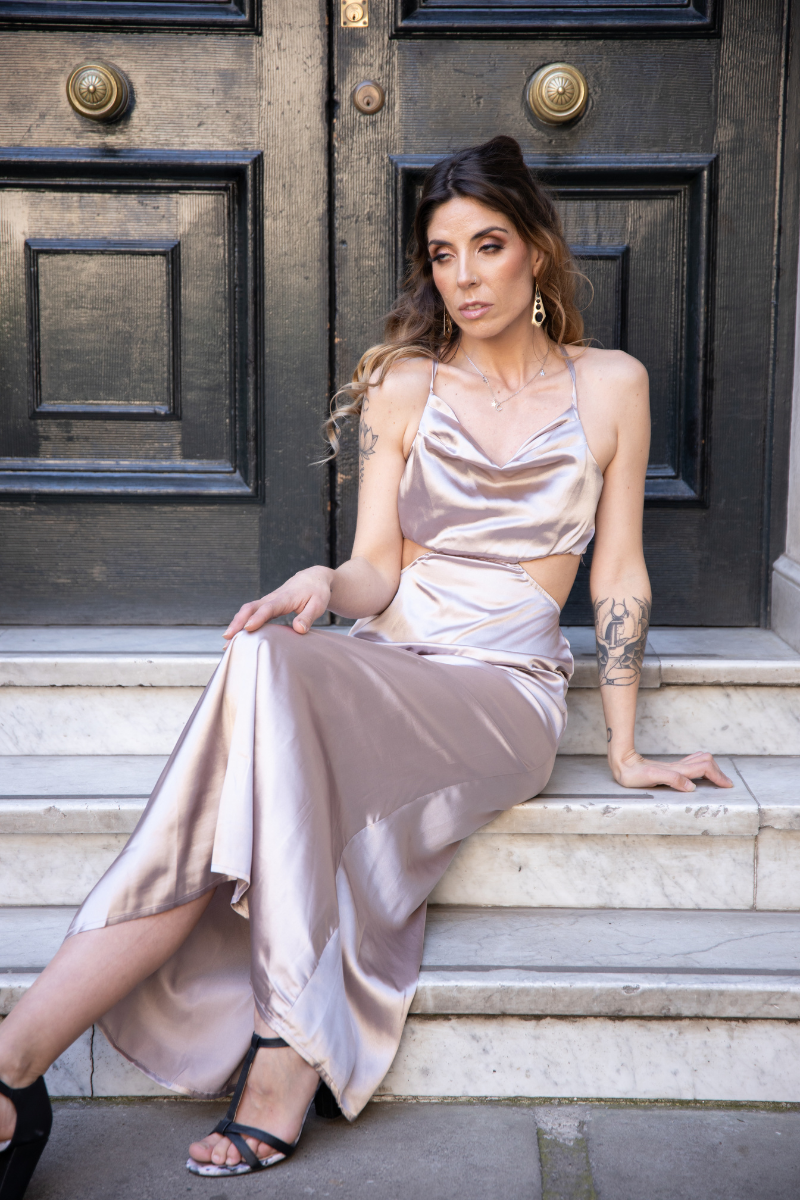 VESTIDO MIDI SATIN