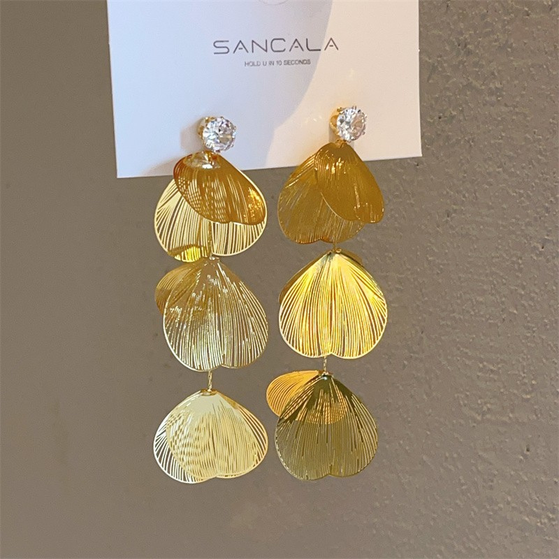 AROS FLOR CON PUNTO BRILLANTE