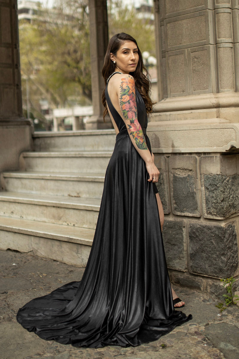 VESTIDO LARGO HALTER NEGRO