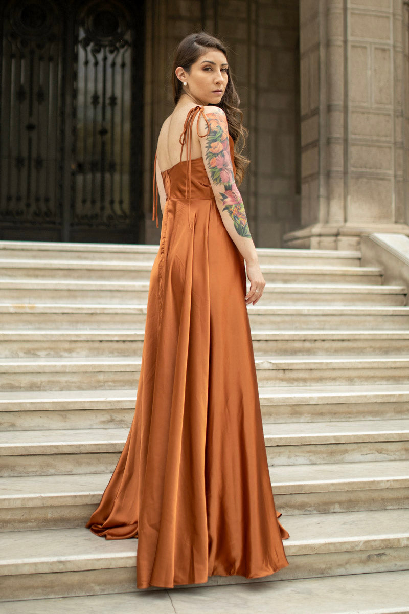 VESTIDO LARGO SATIN FLORA RUST