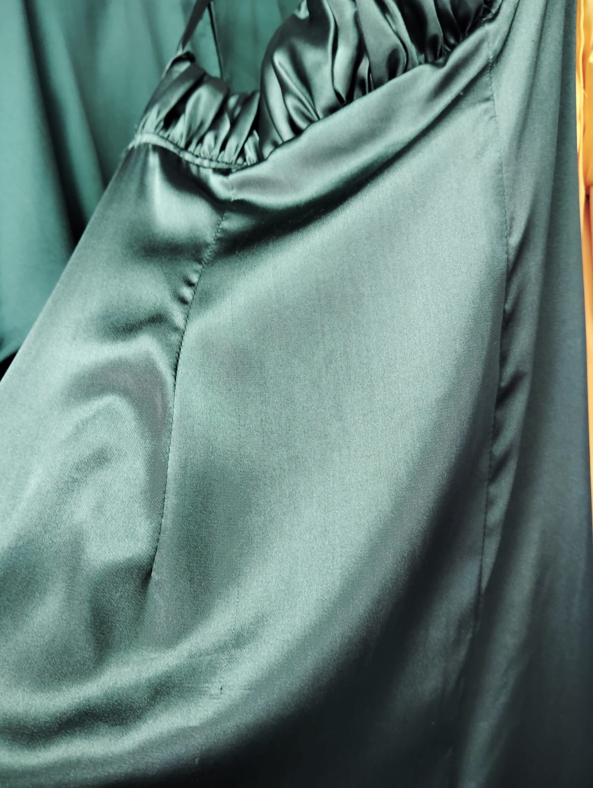 VESTIDO LARGO SATIN MADRID- CON DETALLE EN TELA