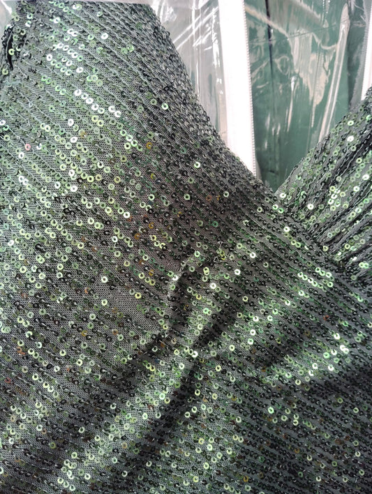 VESTIDO LARGO LENTEJUELAS TAMARA VERDE- CON DETALLE EN TELA