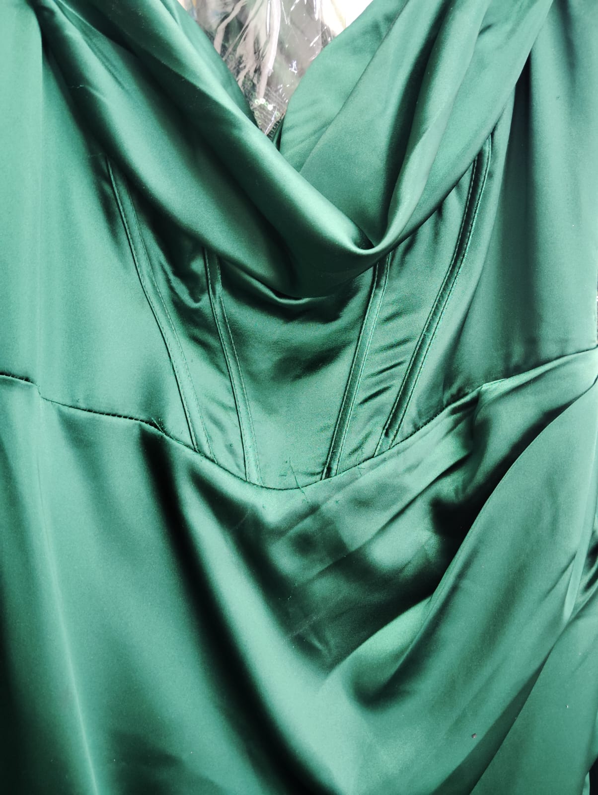 VESTIDO ALICIA ESMERALDA- CON DETALLE TELA