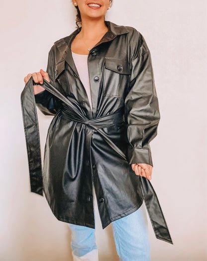 TRENCH ECO CUERO