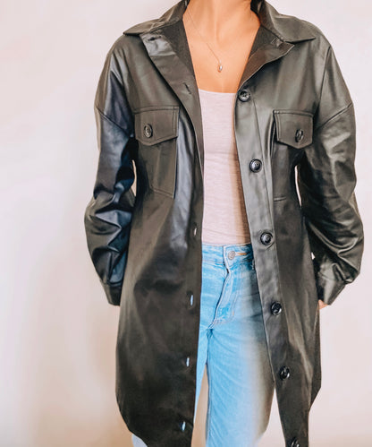 TRENCH ECO CUERO